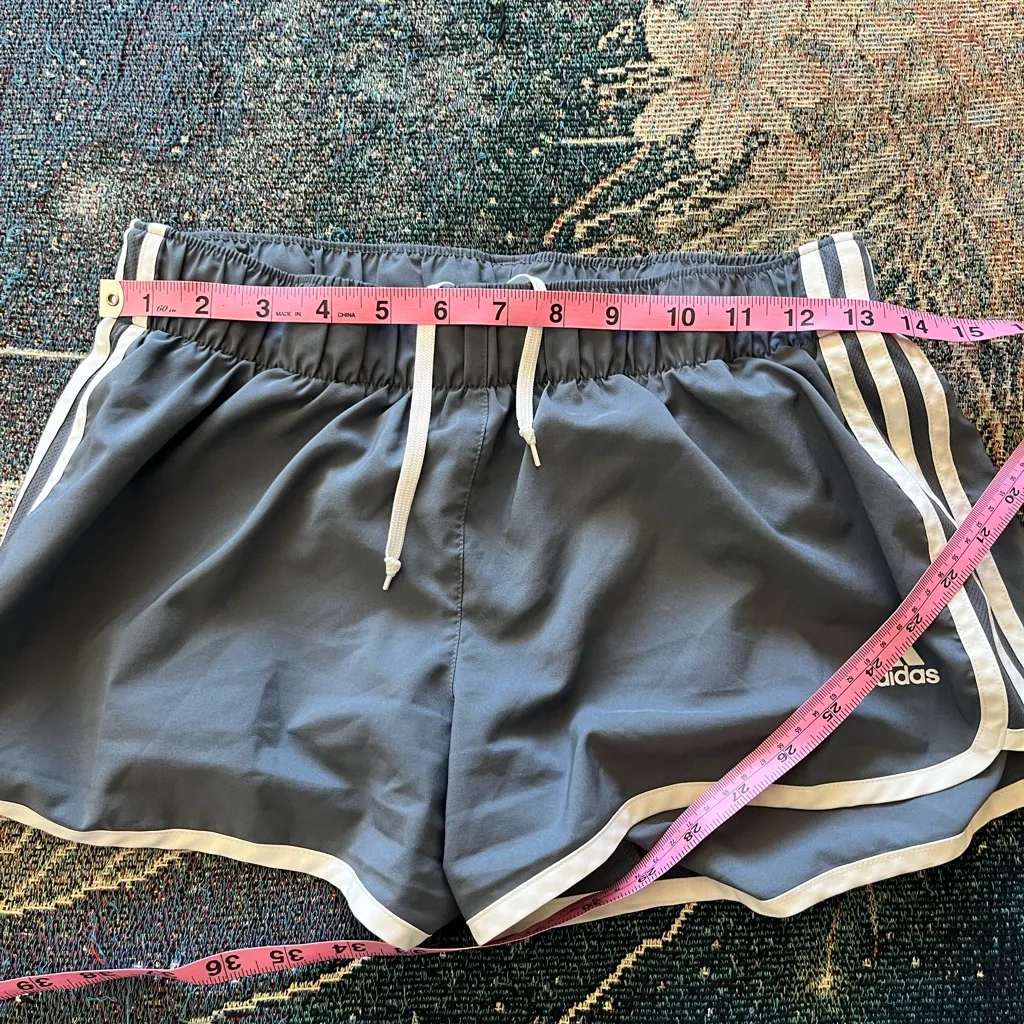 Adidas Women’s Athletic Running Shorts Grey White Y2K Sports M Stretch Gymwear - Image 11