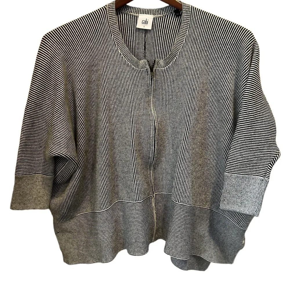 Cabi S white and black striped zip up‎ oversized top - Image 2