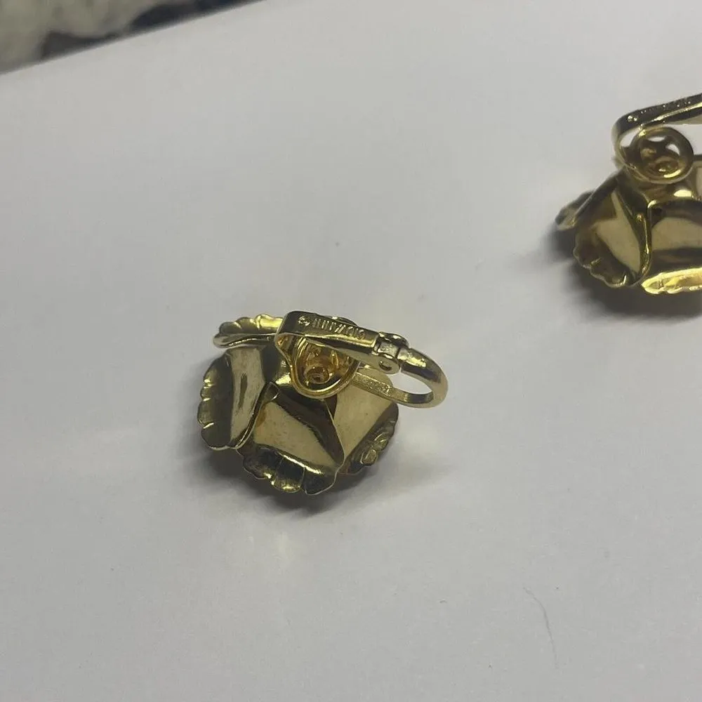 Vintage Signed Giovanni Gold Tone Metal Rose Flower Clip On Clip - Image 8