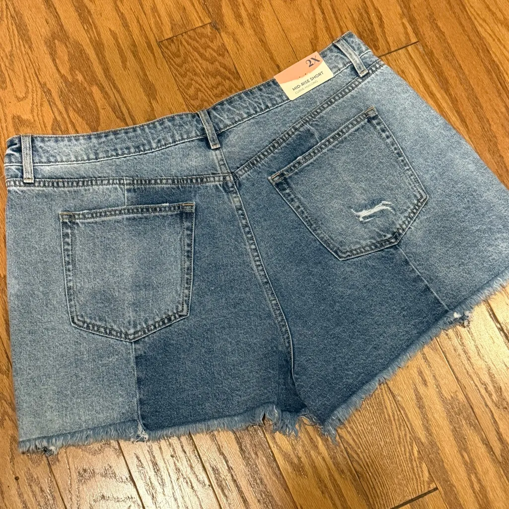 Arula Two Tone Denim Blue Distressed Mid - Image 4