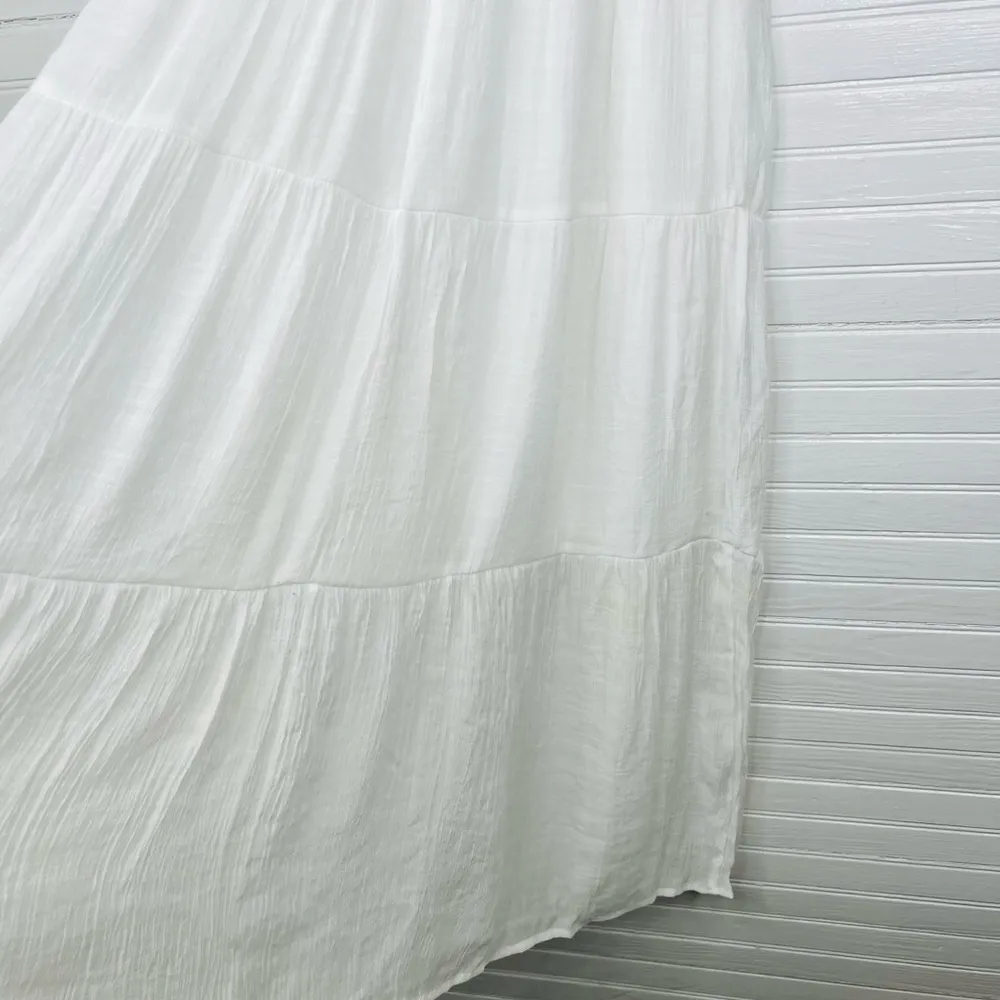 Blu Pepper Women's Smocked Ruffle Sleeve Tiered Midi Dress White Size M - Image 9