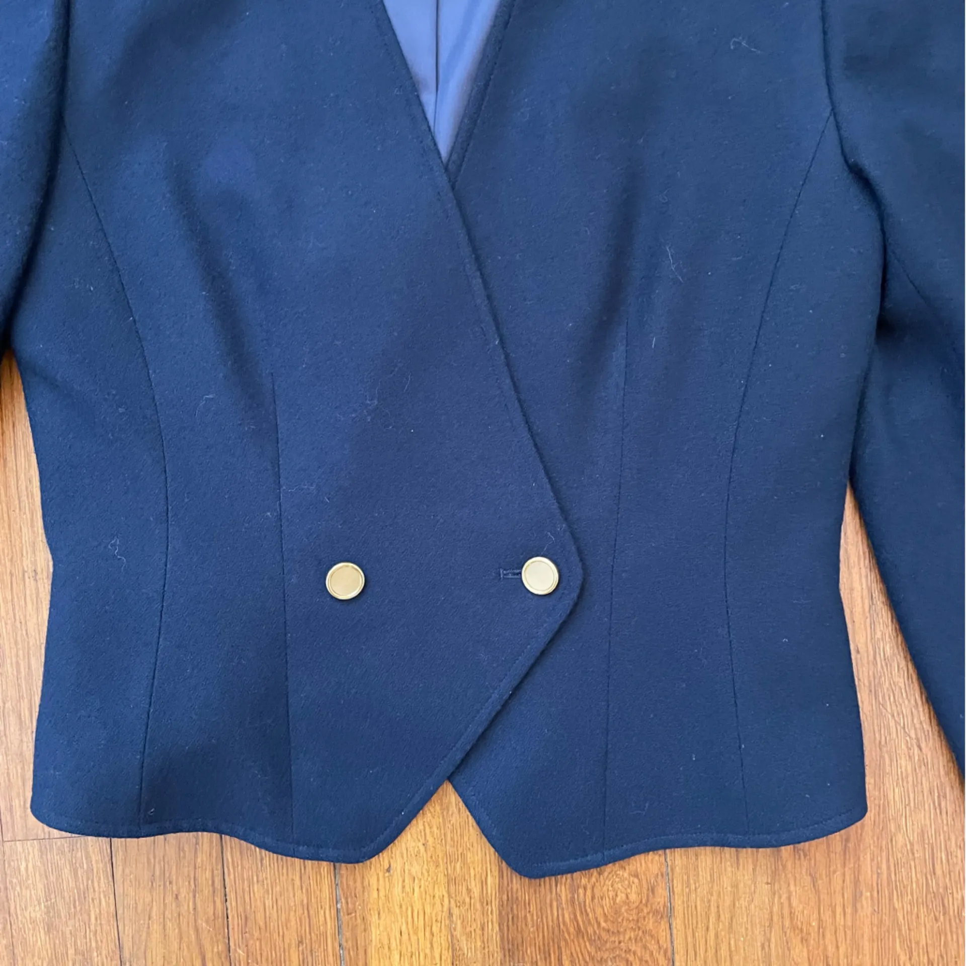 Vintage Pendleton Made in the USA Navy Wool Blazer and Skirt Set Size 8 💛 - Image 9