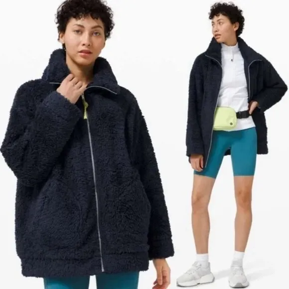 Lululemon True Navy Oh So Sherpa Jacket Size 2 - Image 2