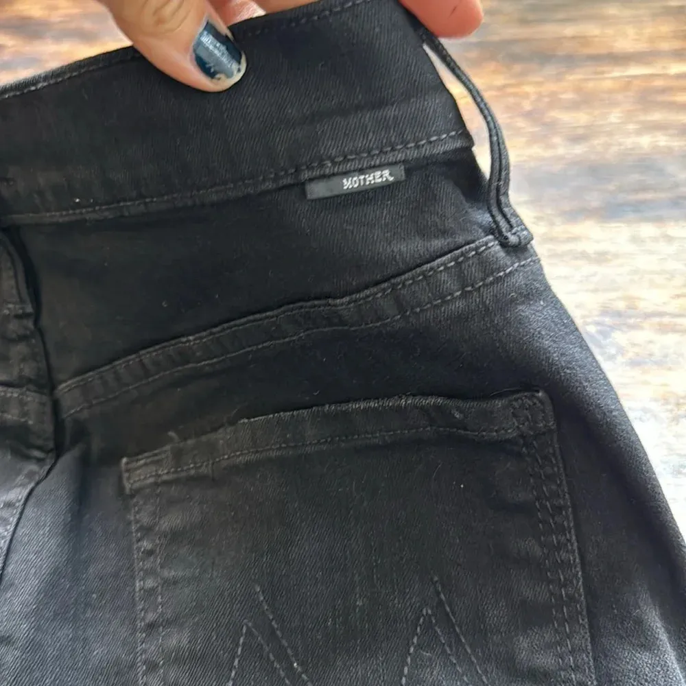 Mother black denim frayed edge shorts cha cha fray in not guilty wash size 27 - Image 11