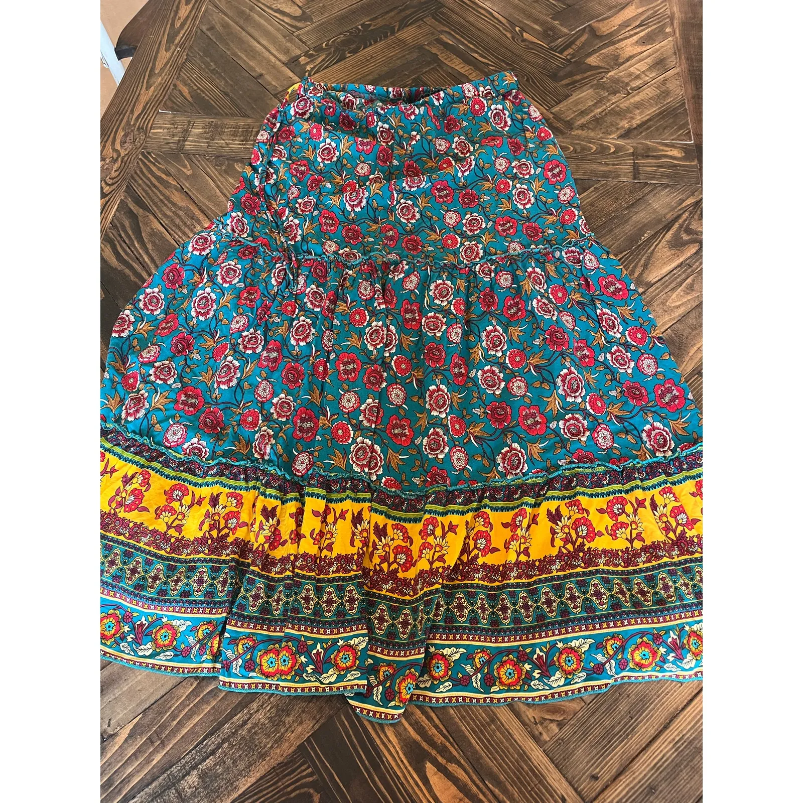 Boho Western Cottage Floral Tiered Broom Skirt Women Large Light Southwestern Green - Image 3