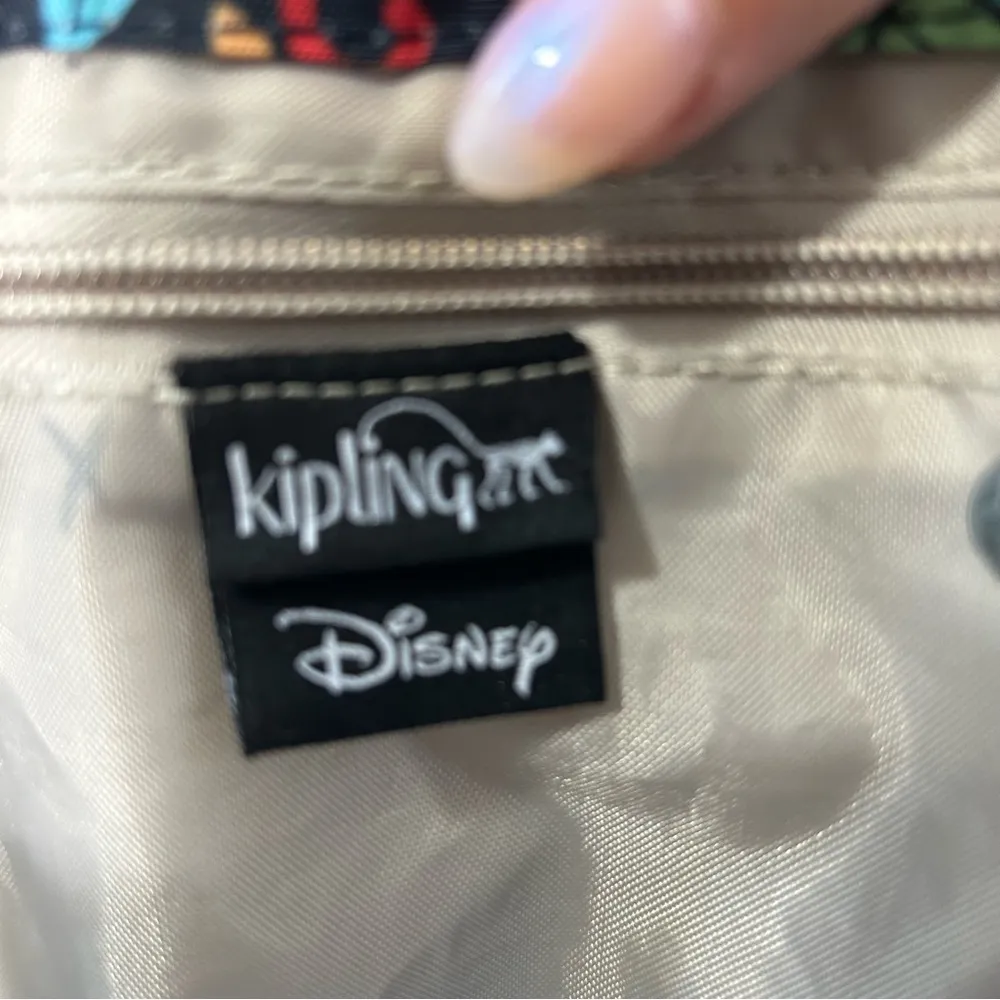 Kipling x Disney The Jungle Book Nylon Medium  Drawstring Shoulder Bag - Image 7