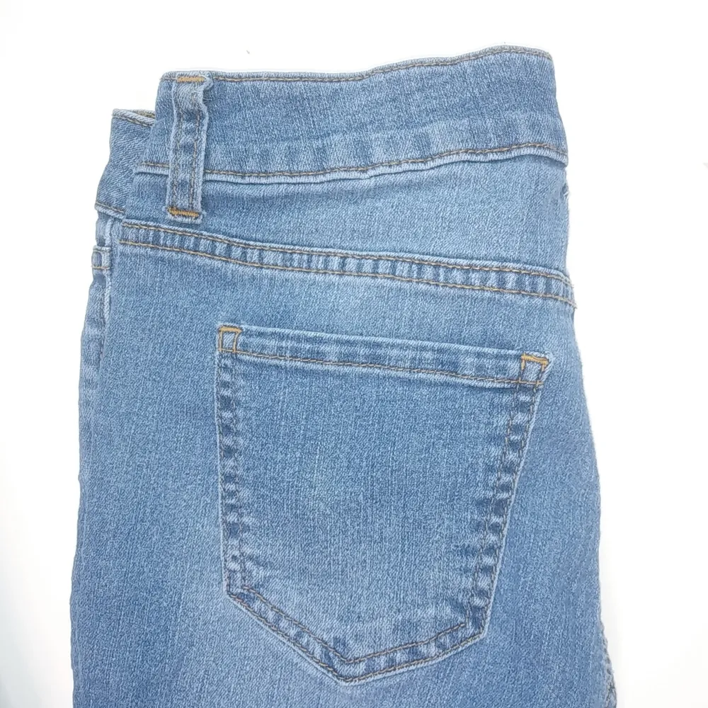 WAX 3 28 Destroyed Medium Wash Skinny Jeans - Image 8