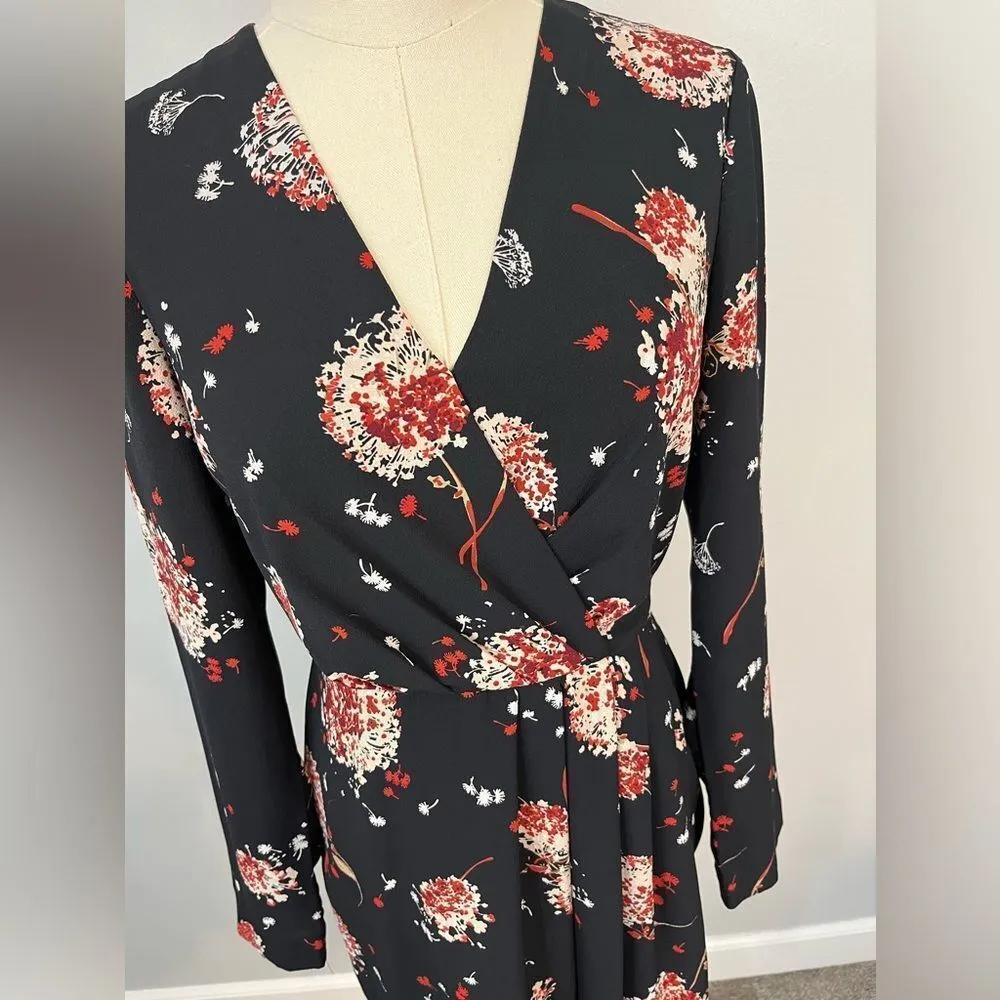 Slate & Willow Black Floral Drape Dress - Image 2