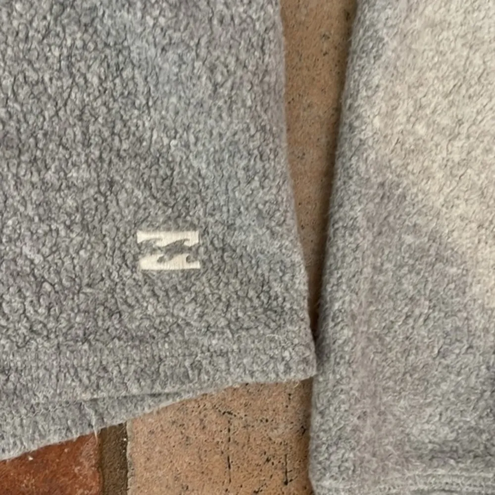 Billabong fleece crop hoodie - Image 2