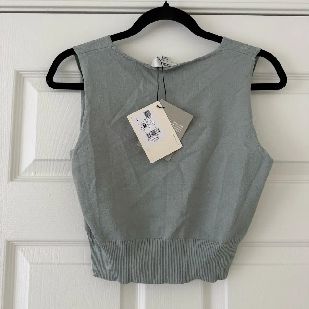 NWT Love Bonito Sweater Vest Blue Size 8 - Image 3