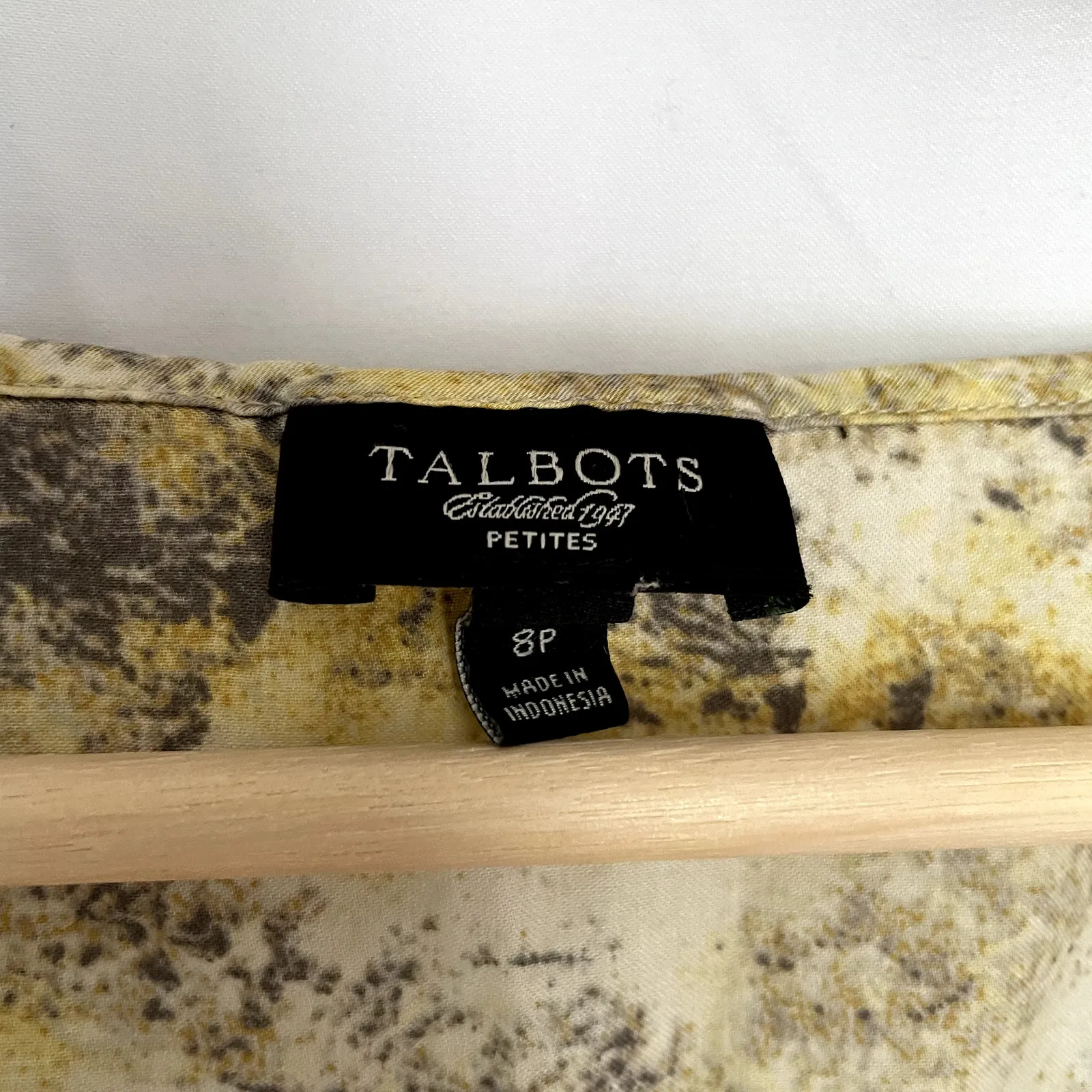 Talbots yellow green sleeveless blouse vintage women's size 8P zipper cotton - Image 3