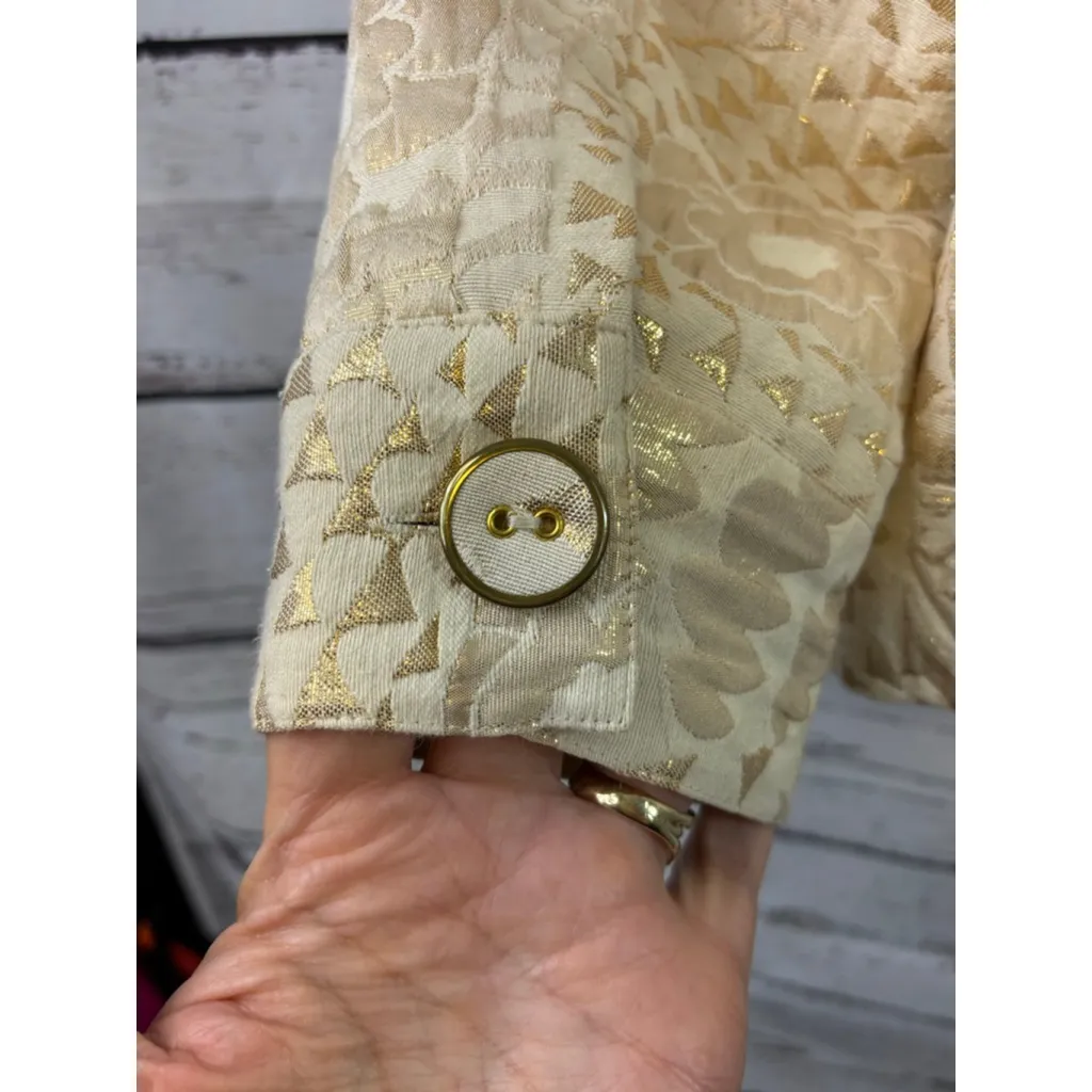 Women's Chico's Beige Gold Metallic Quilted Blazer Jacket Size 2 - Image 10