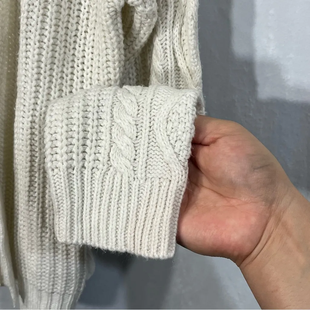 Almost Famous‎ Knitted Crisscross Lace Cardigan/Sweater Cream Size Medium - Image 2