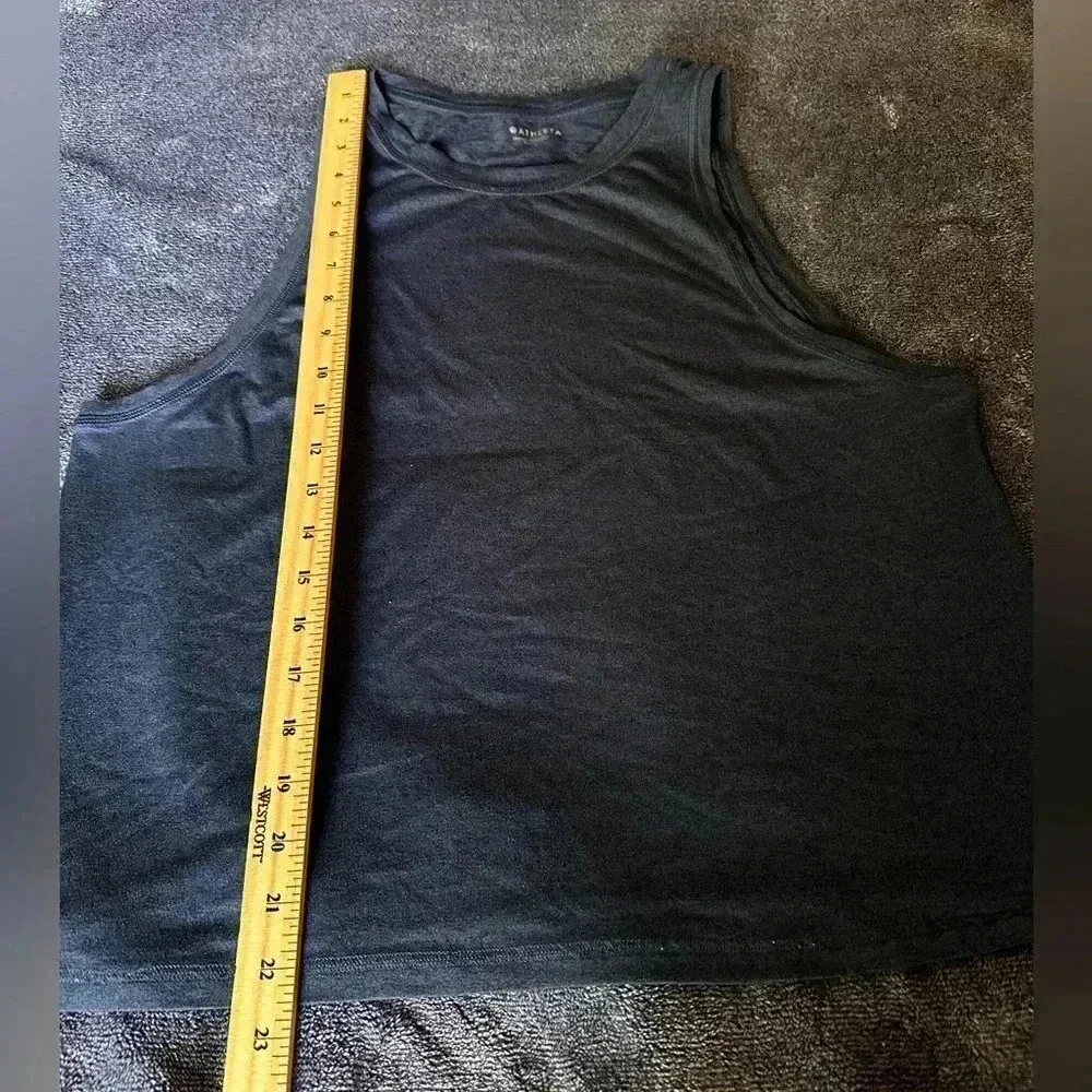 Athleta Tank size Large - Image 4