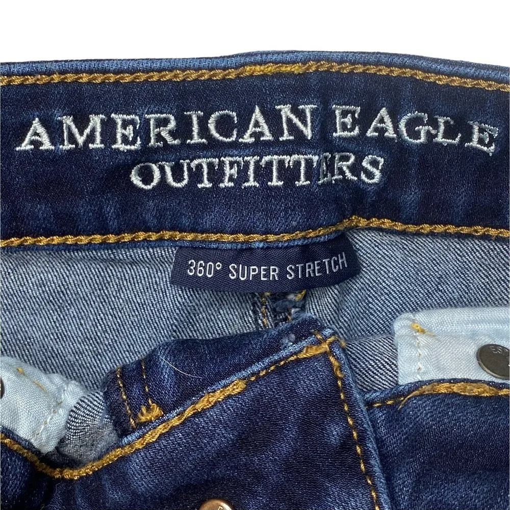 American Eagle Hi-Rise Shortie Distressed Cut Off Jean Shorts Size 0 - Image 3