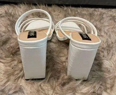 SheIn Block Heels - Image 3