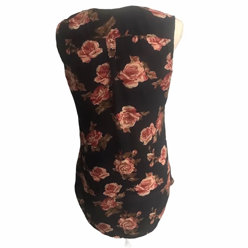 J for Justify Semi Sheer Floral Print Top - Image 3