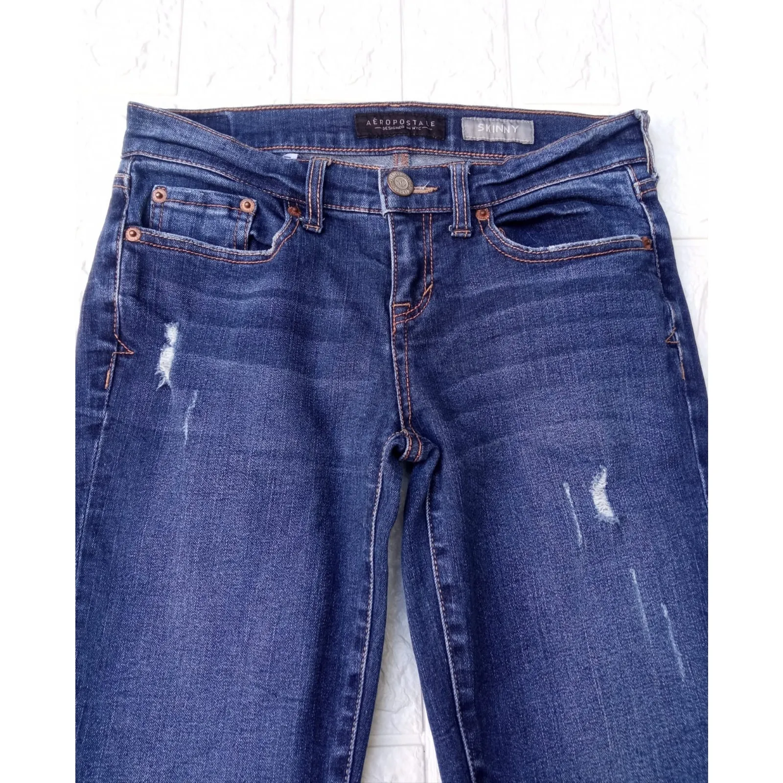 Aeropostale Women's Skinny Jeans Short/Court Dark Wash Denim Size 0 - Image 4