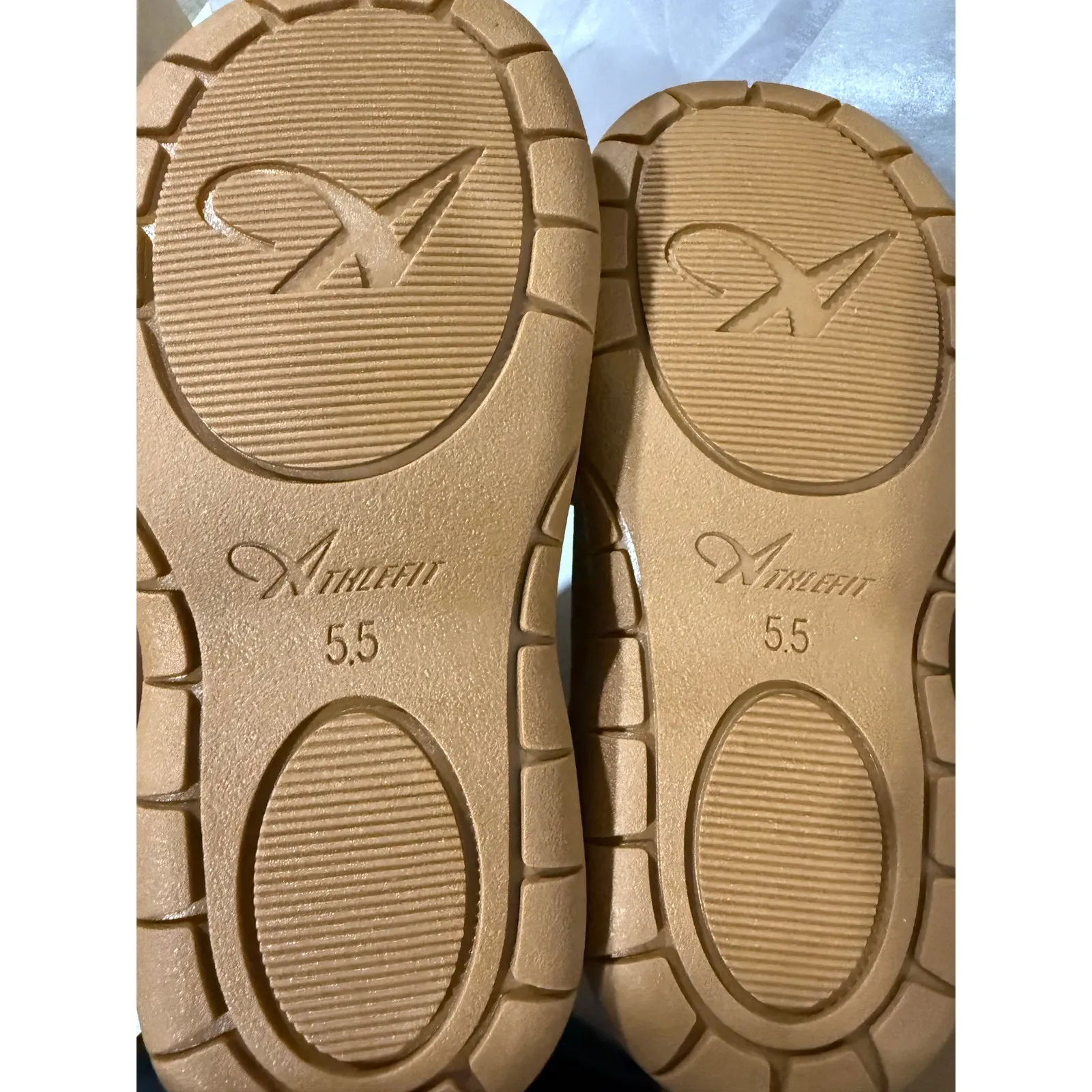 Athlefit Womens Platform Flat Bottom Boot Cognac New W/ Box Size 7.5 - Image 4