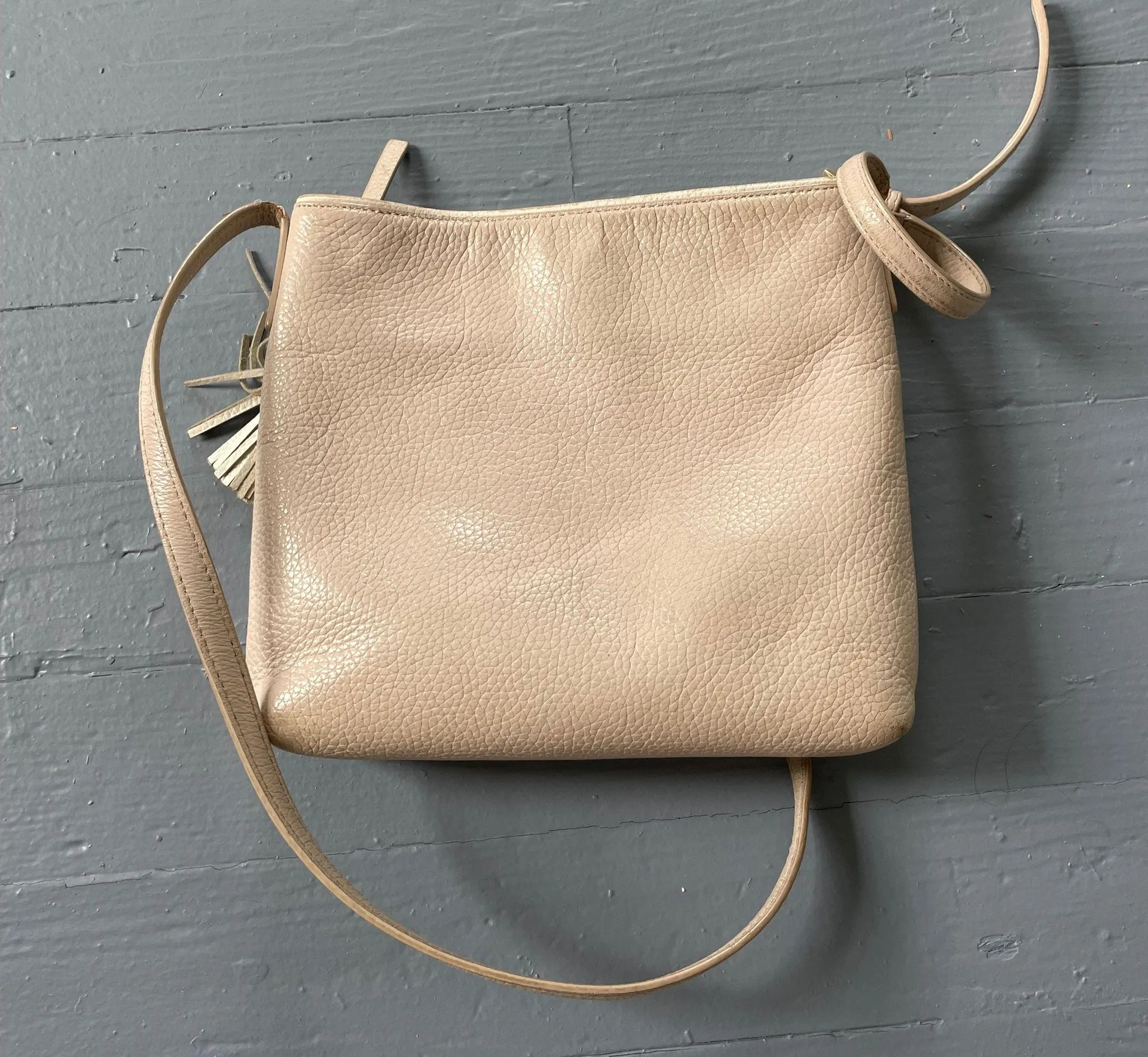 Tan Leather Crossbody Purse - Image 7