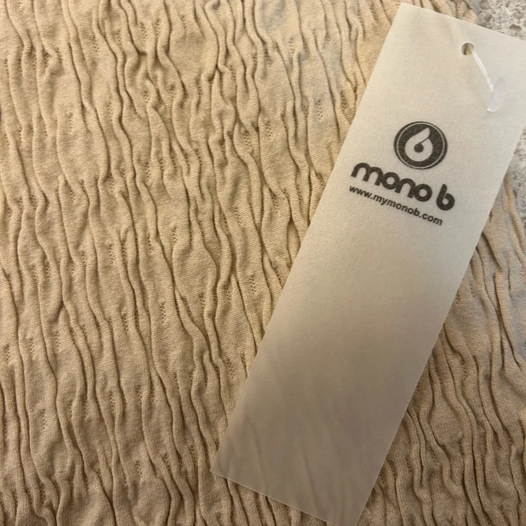 NWT Mono B Racerback Tan Crop Top Size Large - Image 4