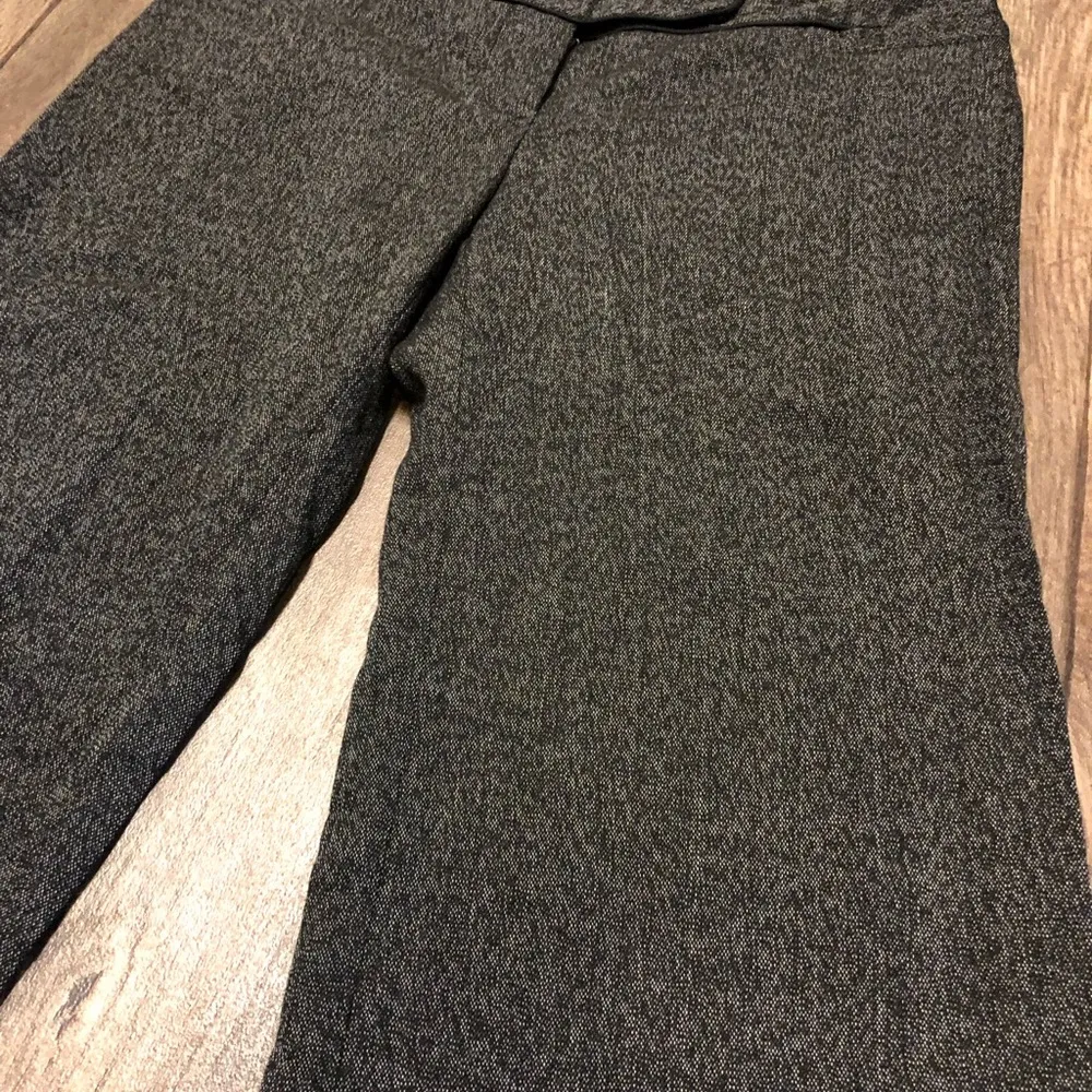 A. Byer Dark Charcoal Gray Slacks | Dress Pants | Business Casual


5.12 - Image 2