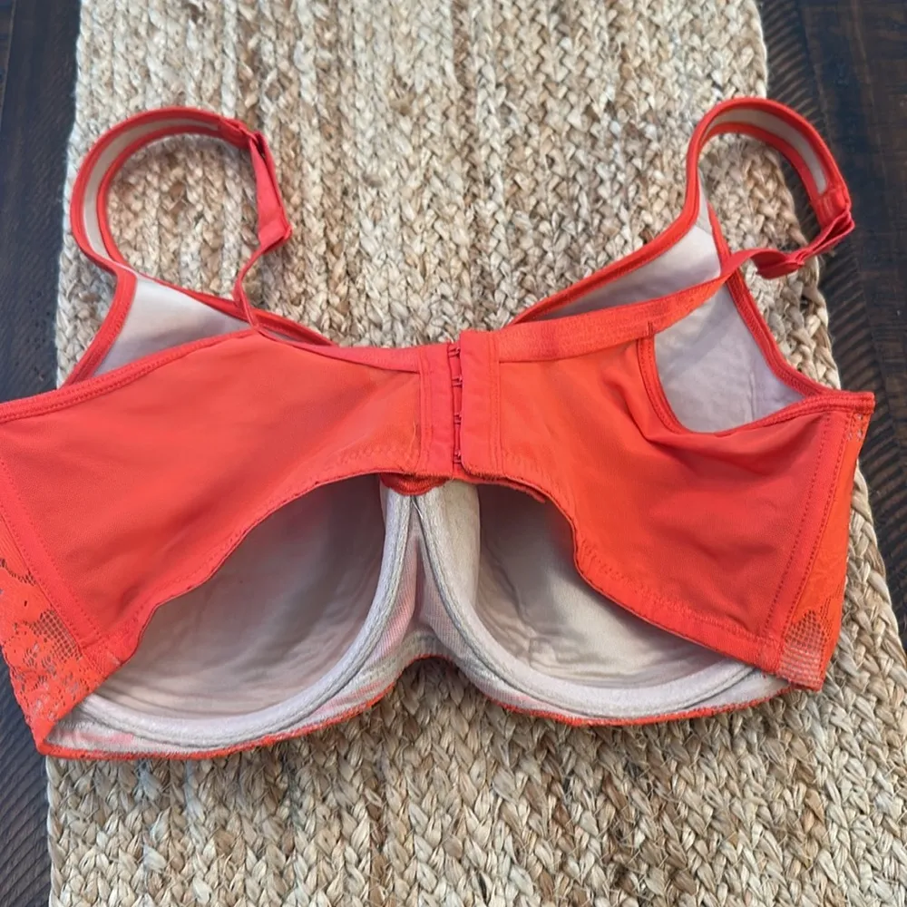 Cacique Bra 38DDD - Image 2