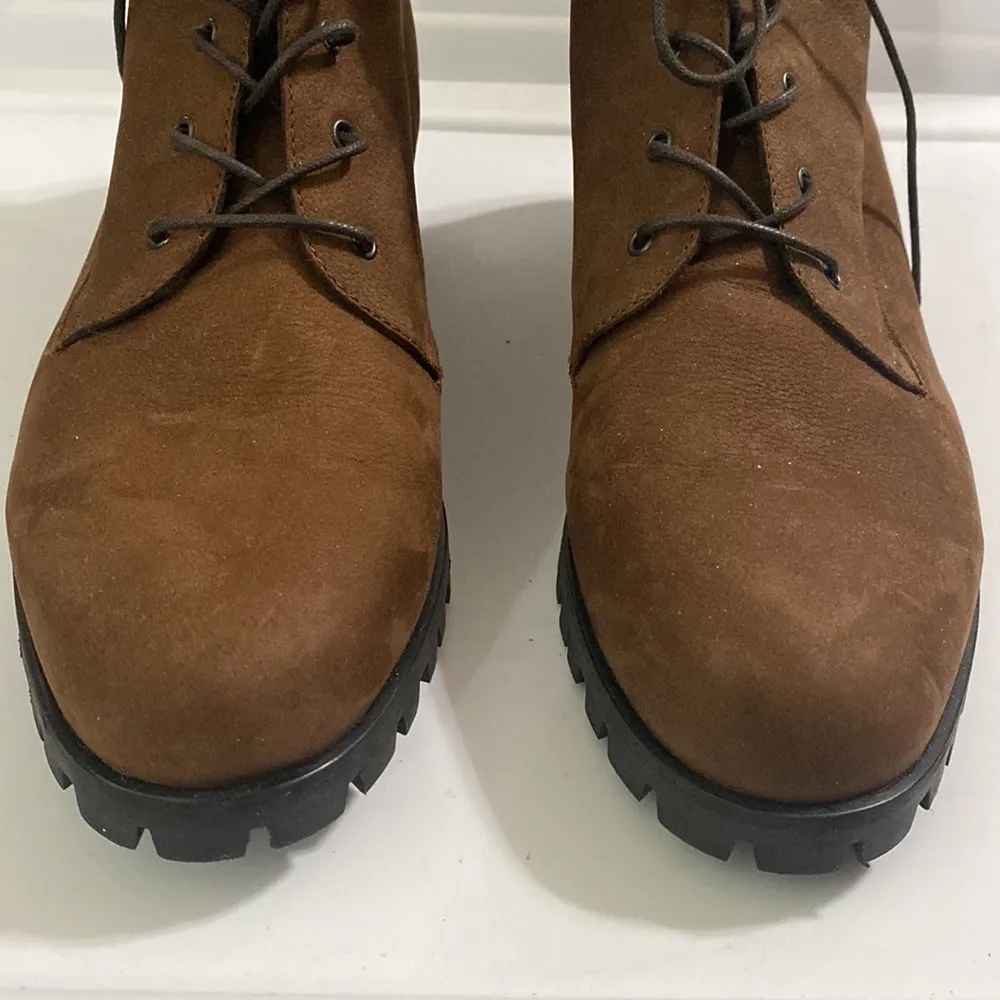 Grigiarancio suede brown shearling trimmed chukka lace up lugged sole boots 10.5 - Image 5