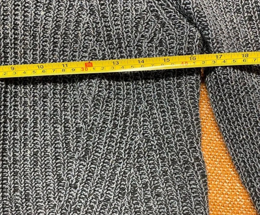 Universal Threads Navy Sweater - Image 6