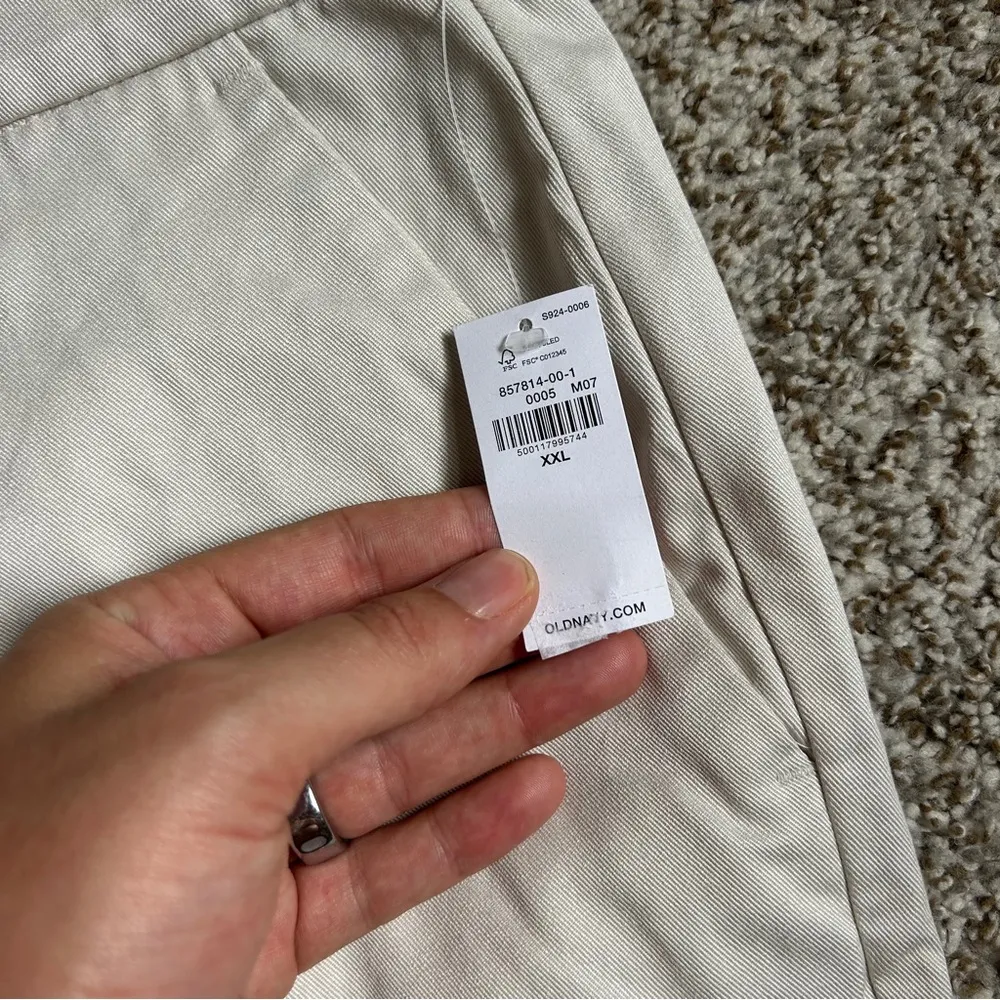 NWT Old Navy Women's Beige Khaki Extra High Rise Shorts Neutral Casual XXL - Image 3