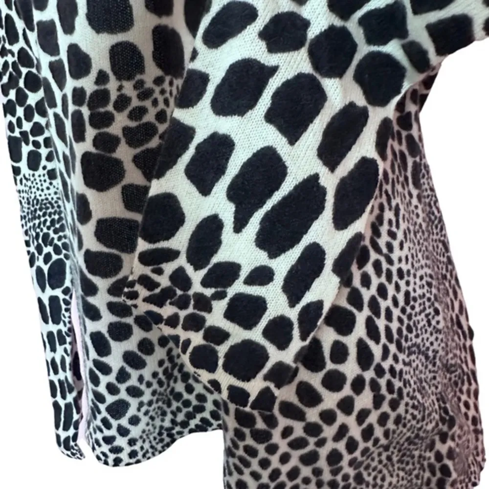 Magaschoni M Cashmere animal‎ print cashmere sweater - Image 7