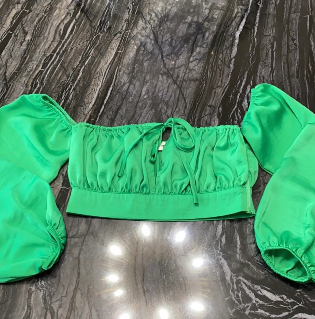 superdown green crop top - Image 3