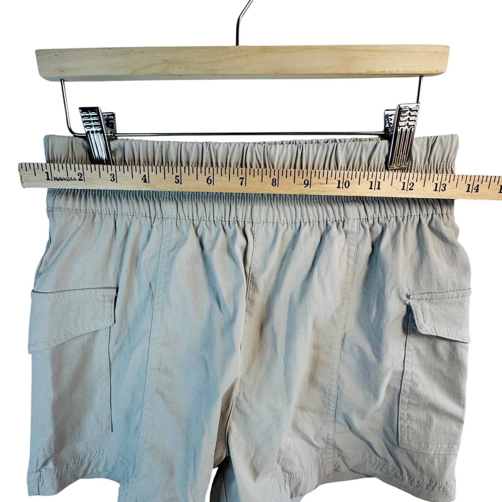 YOGALICIOUS Trail Path Commuter Outdoor Shorts Beige Cargo Elastic Waist Women S - Image 5