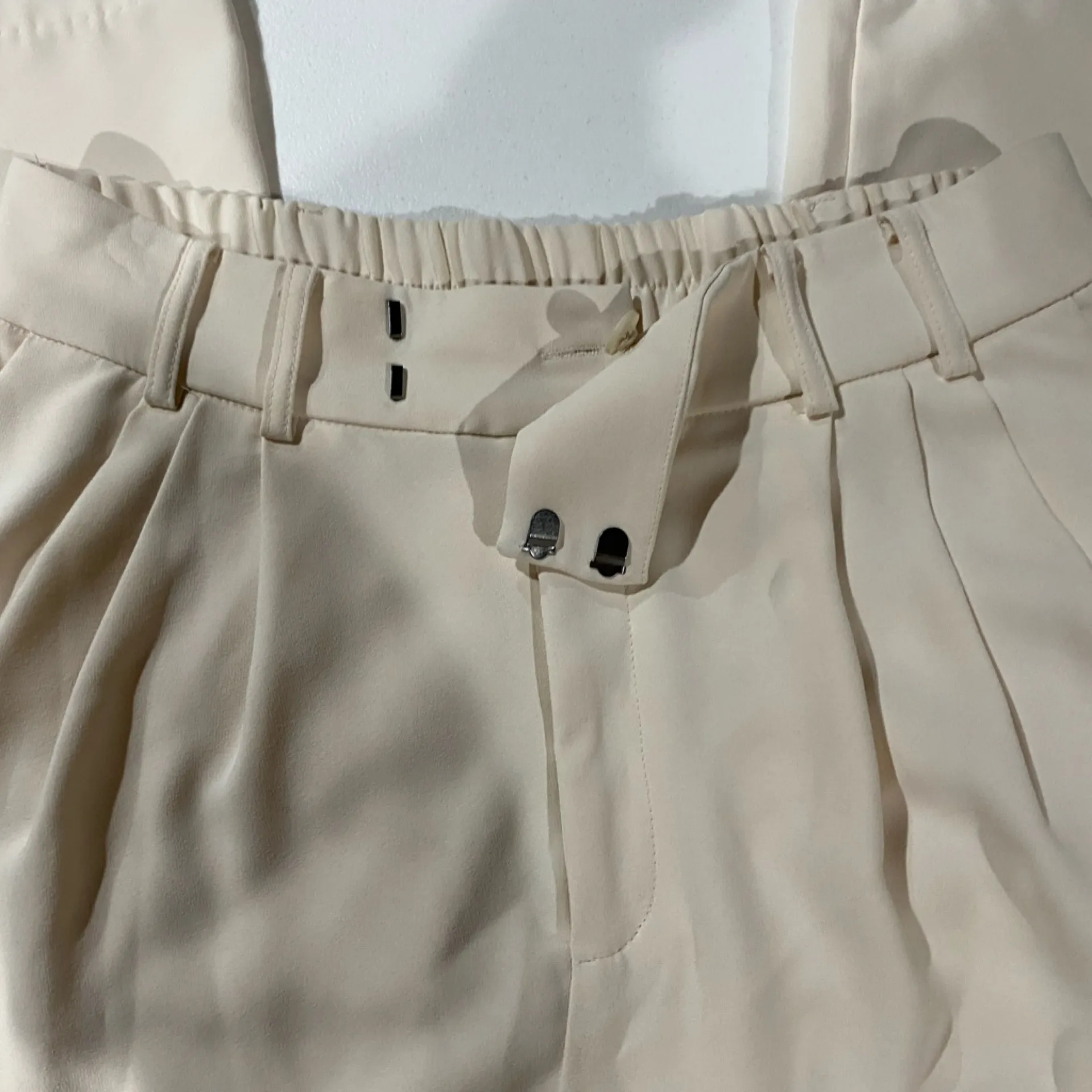 Steve Madden work pants cream size 6 - Image 2