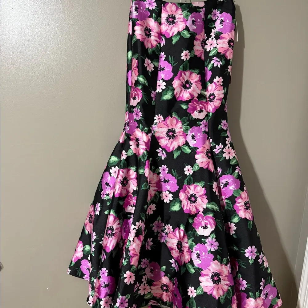 B Darlin Black and Pink Sequin Halter Prom Dress - Image 9