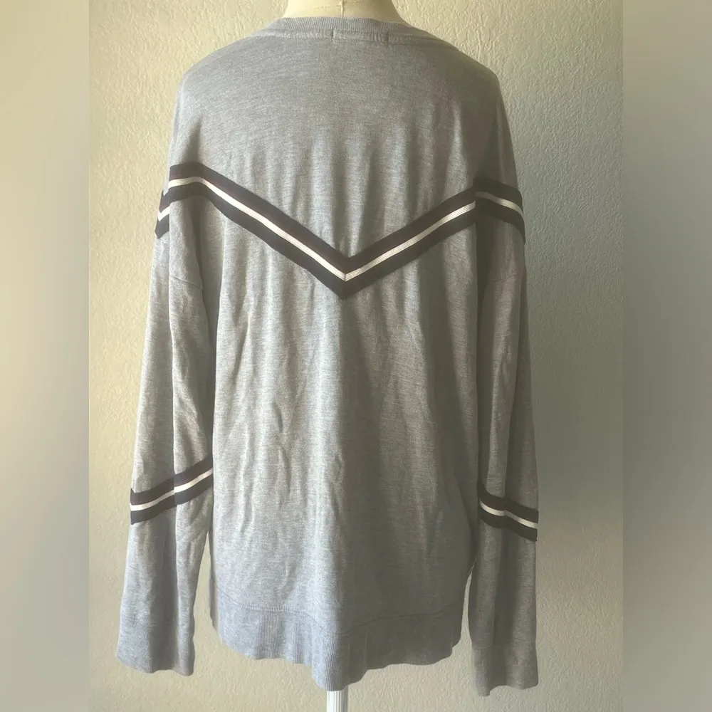 Threads 4 Thought Women's Pullover Gray Long Sleeve size L - Image 3