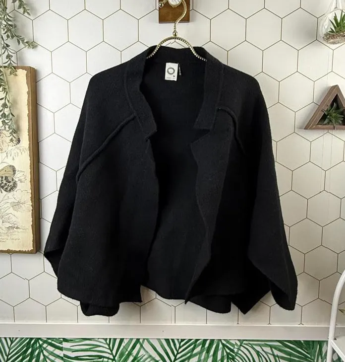 Akemi + Kin from Anthropologie Black Front Women's Outerwear Jacket -Size - O/S - Image 1