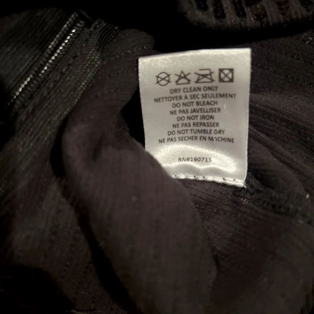 NWOT RETROFETE Audra Sequin Knit Racerback Top Black Size XS - Image 10