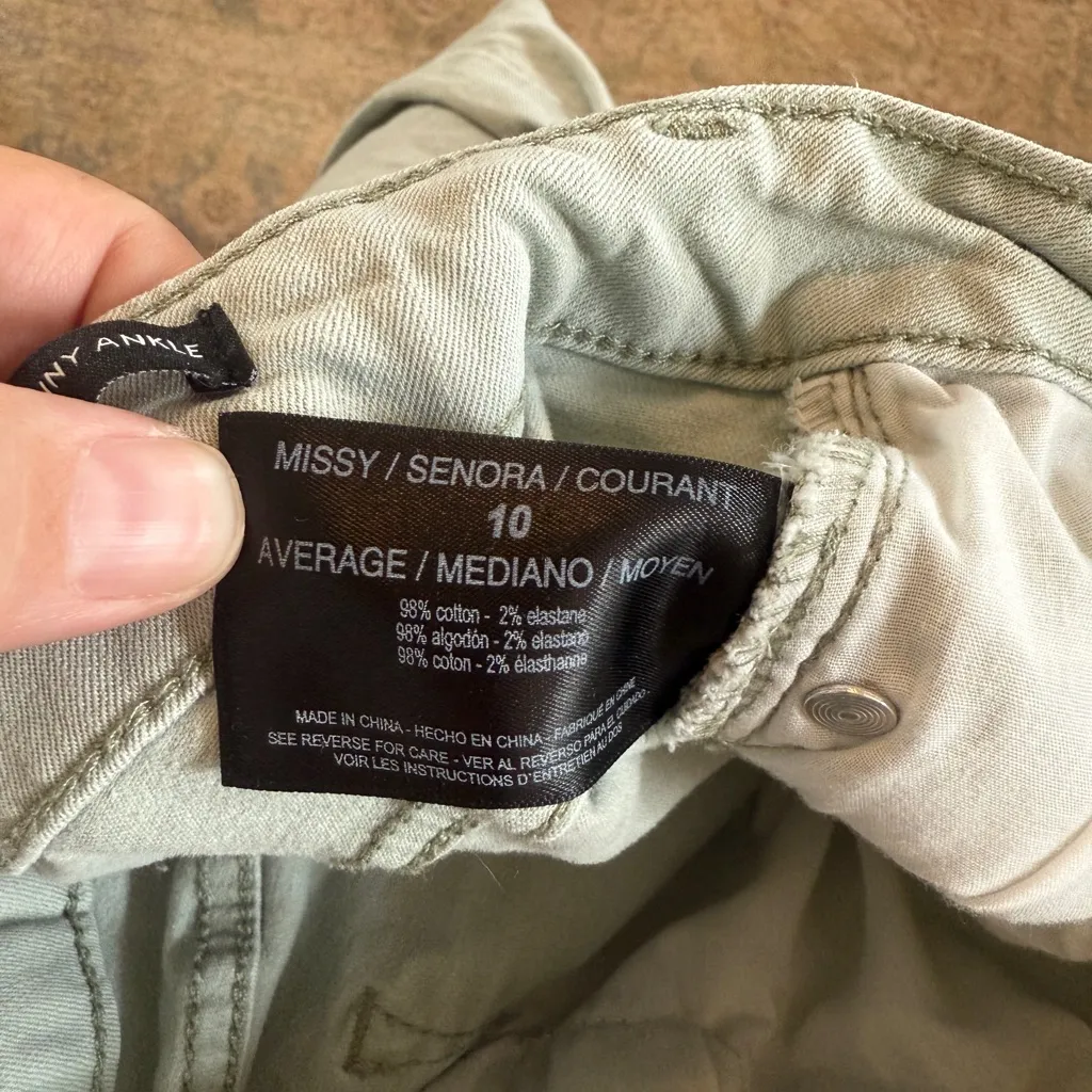 Nine West  Women's Gray Ankle Jeans - Image 6