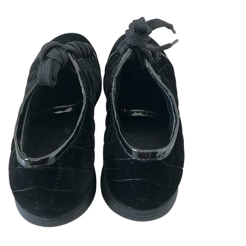 velvet athletic shoes black size 6 lace up fashion sneakers - Image 3
