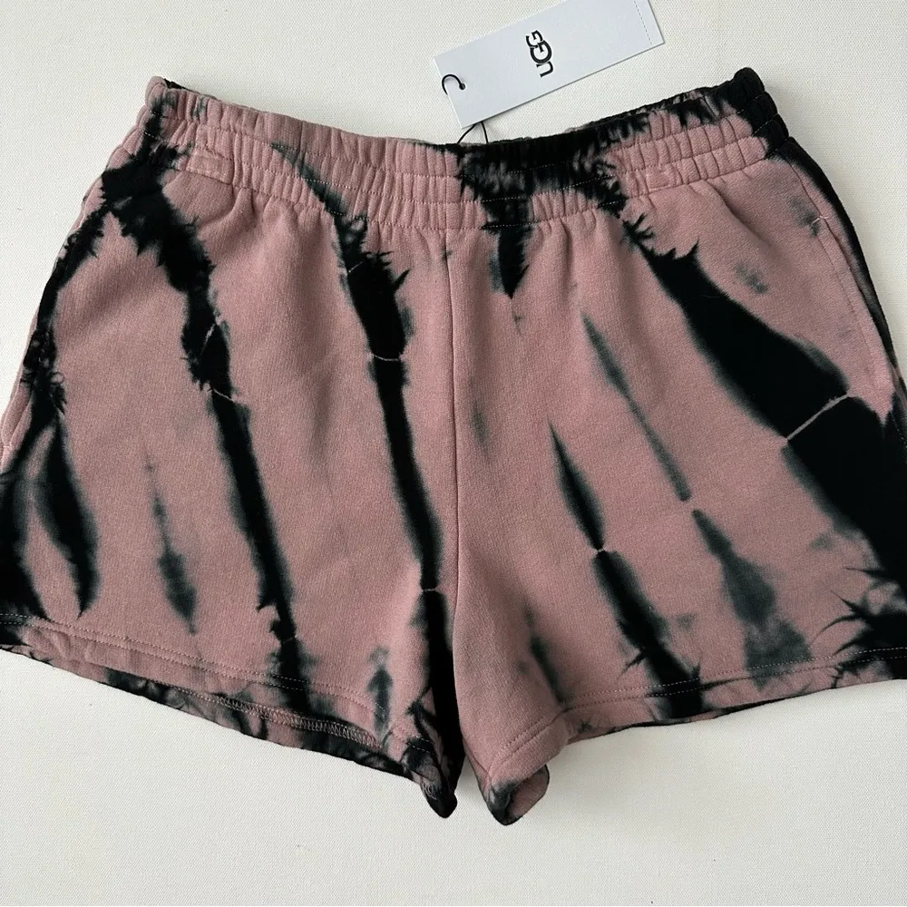 UGG Tie Dye Short Size XS Women - Image 2