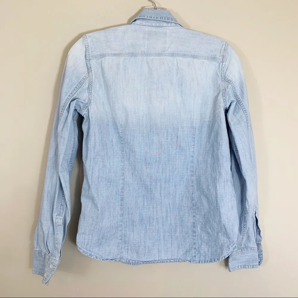 American Eagle Light Wash Button Down Shirt - Image 4