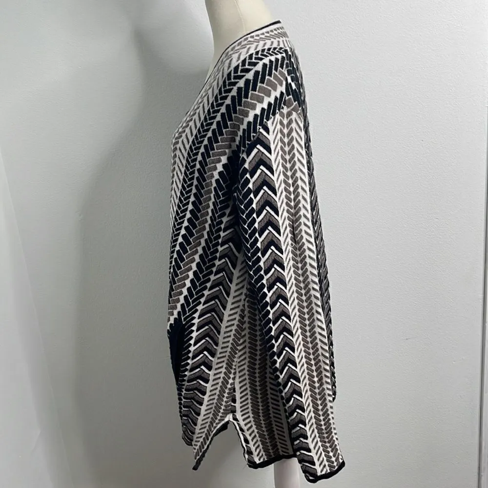 Isaac Mizrahi Live! Sweater shrug.  It’s like. A blanket! Size Medium. - Image 2