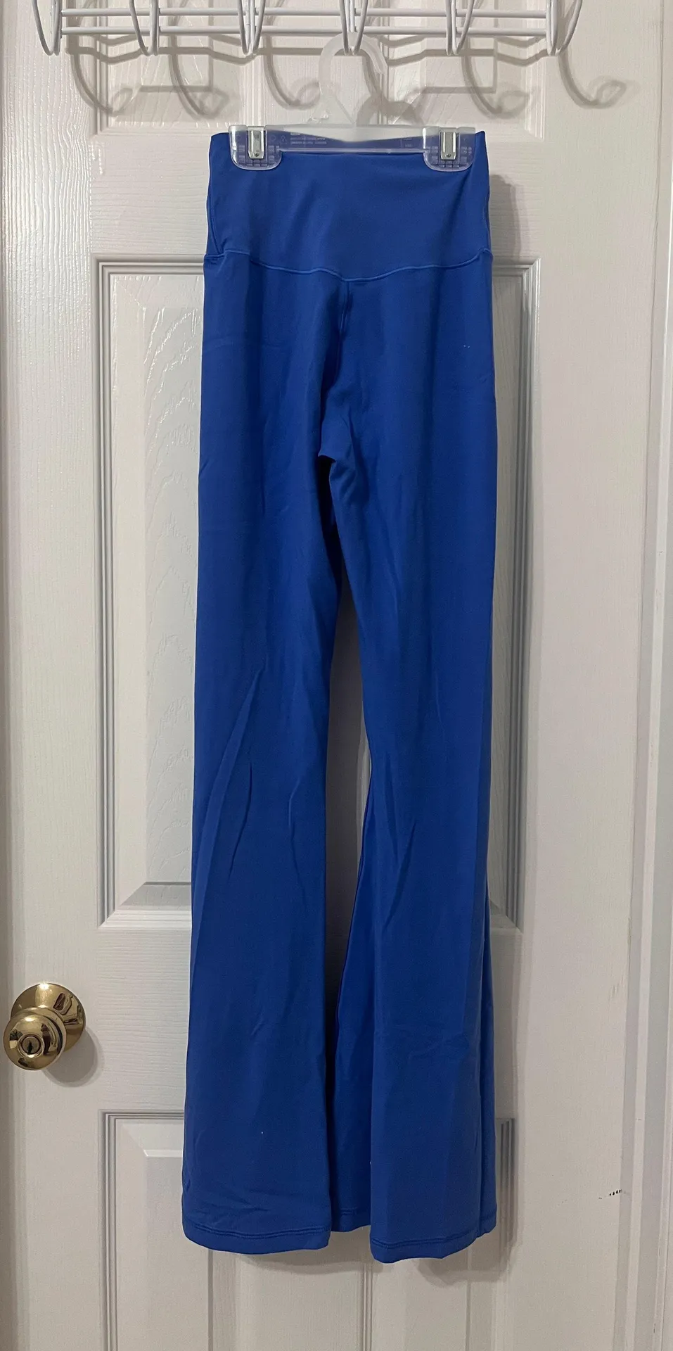 Petite Blue Cross Over Flare  Leggings - Image 4