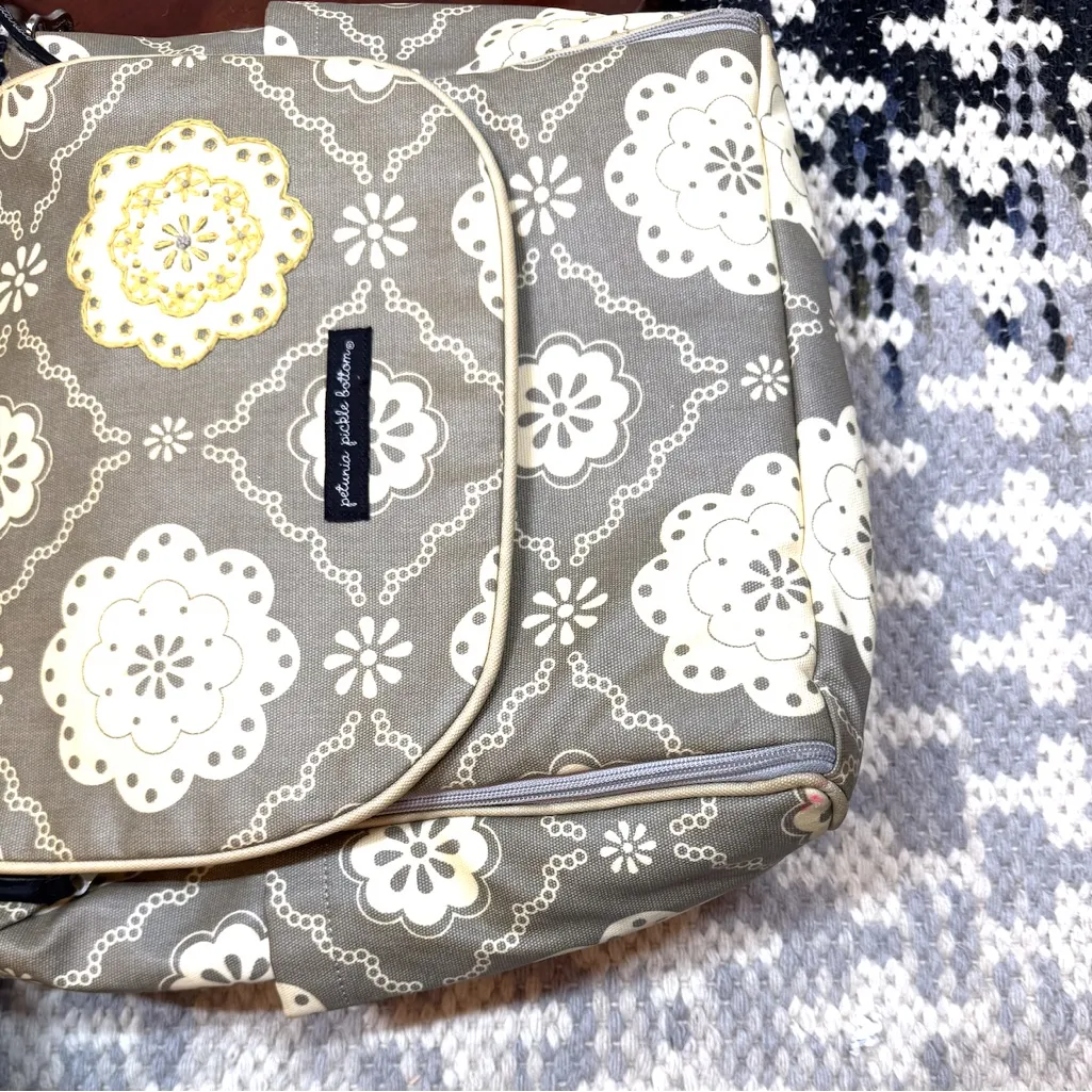 Petunia Pickle Bottom diaper bag Gray and Cream with Vintage Medallion Pattern - Image 10