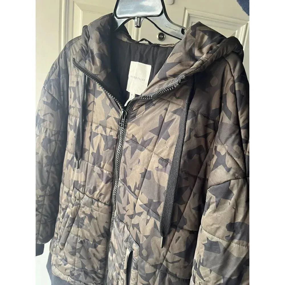 AVEC LES FILLES NEW Womens Size Medium Green Star Camo Insulated Puffer Jacket - Image 6