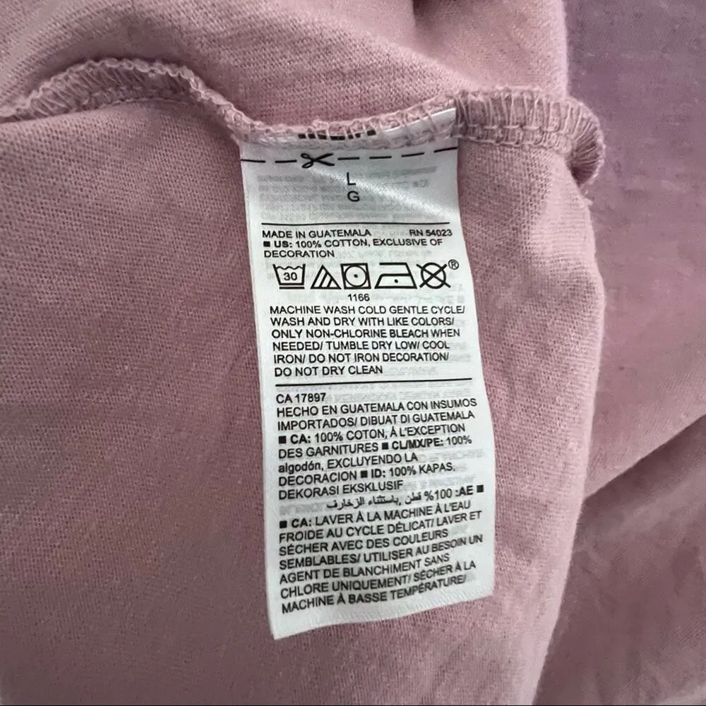 Old Navy Women's Pink Everywear Short Sleeve Graphic Tee Sz L - Image 5