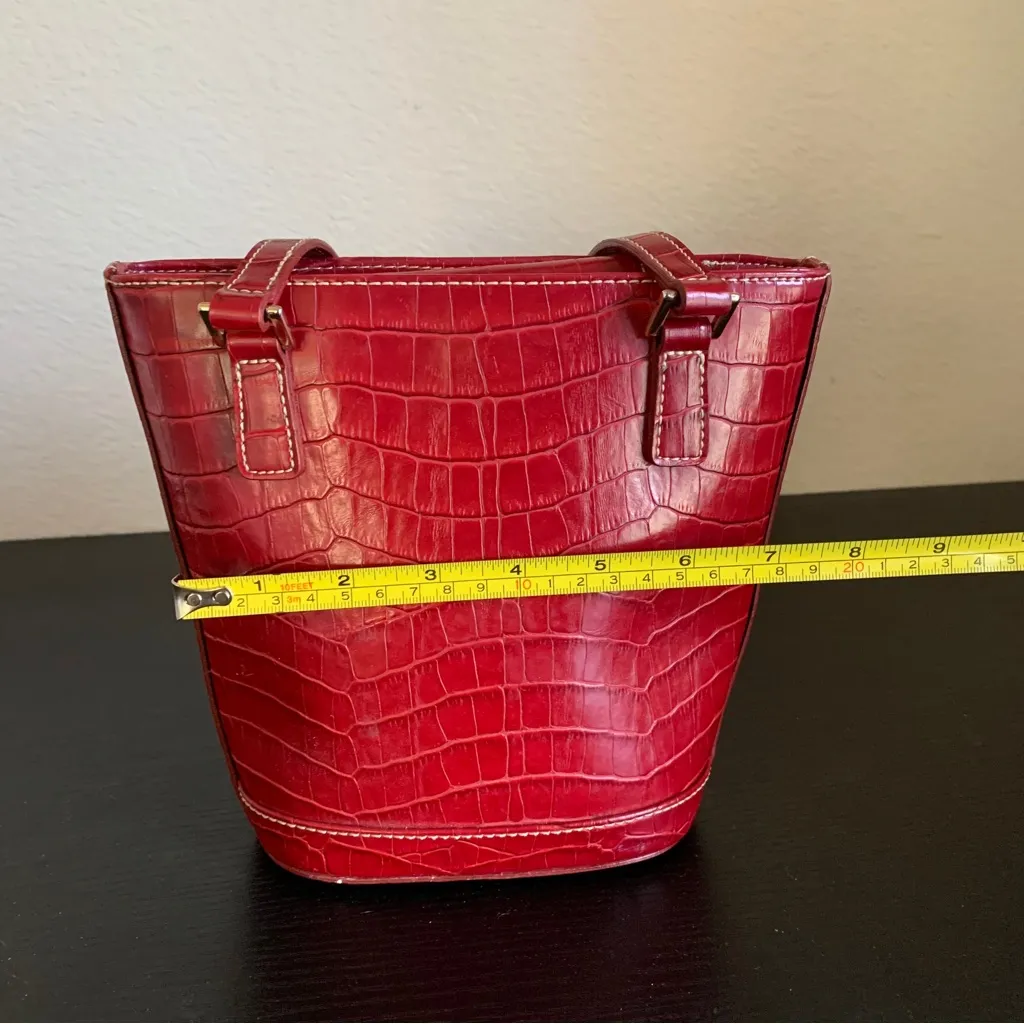 Vintage Cherry Red Faux Croc Shoulder Bag - Image 7