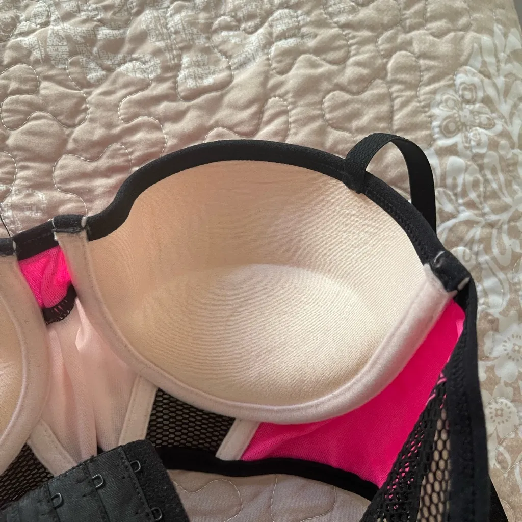 BRALETTE HOT PINK BLACK MESH 34B Size undefined - Image 7