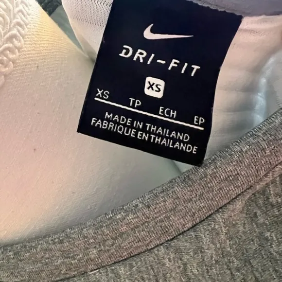 NIKE Quilted Just Do‎ It Oversized Ribbed Sweatshirt Size XS - Image 8